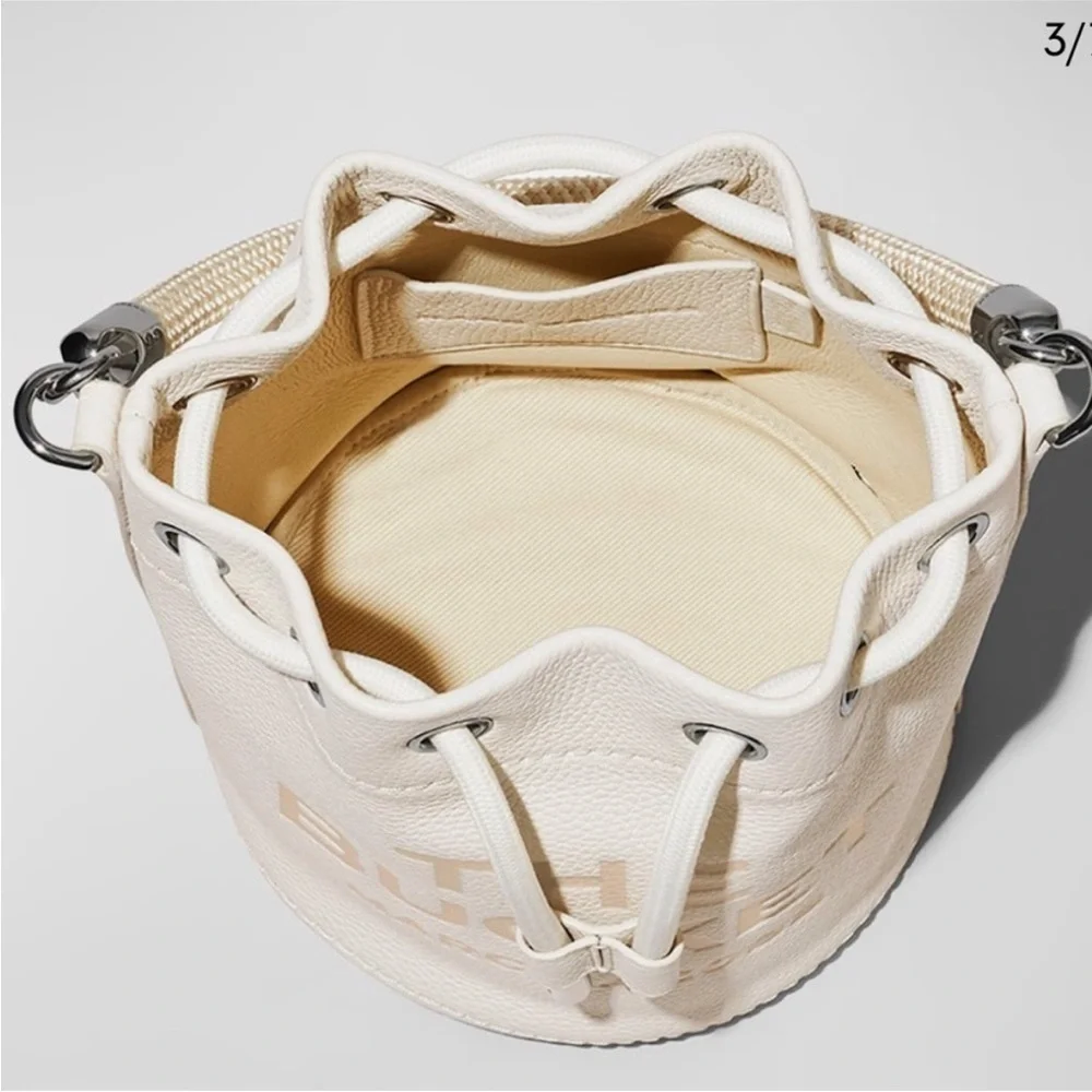 Marc Jacobs The Leather Bucket Bag